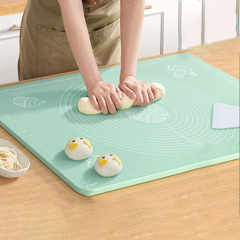 Kitchen Roll Baking - Silikon Pad yoğurma pedi ile ölçek